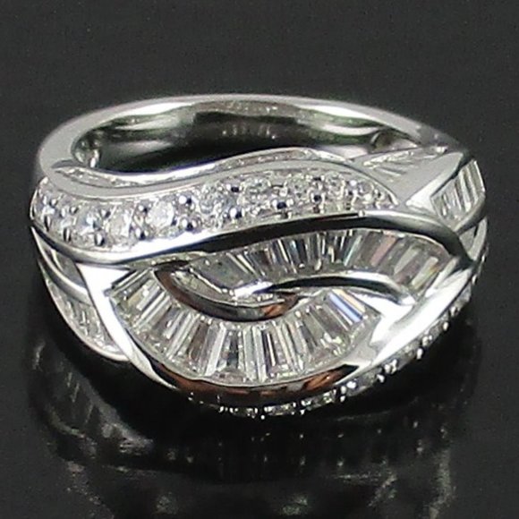 Victoria Wieck 3.18ct Absolute Interlocking Ring - Picture 4 of 8